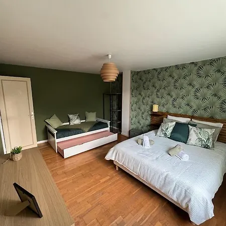 The House Of The 47ème