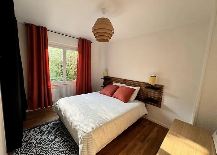 The House Of The 47ème